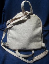 BOLSO CREMA BOMBONERA 19X10X19 (2)